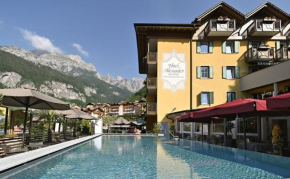 Alexander Hotel Alpine Wellness Dolomites Molveno